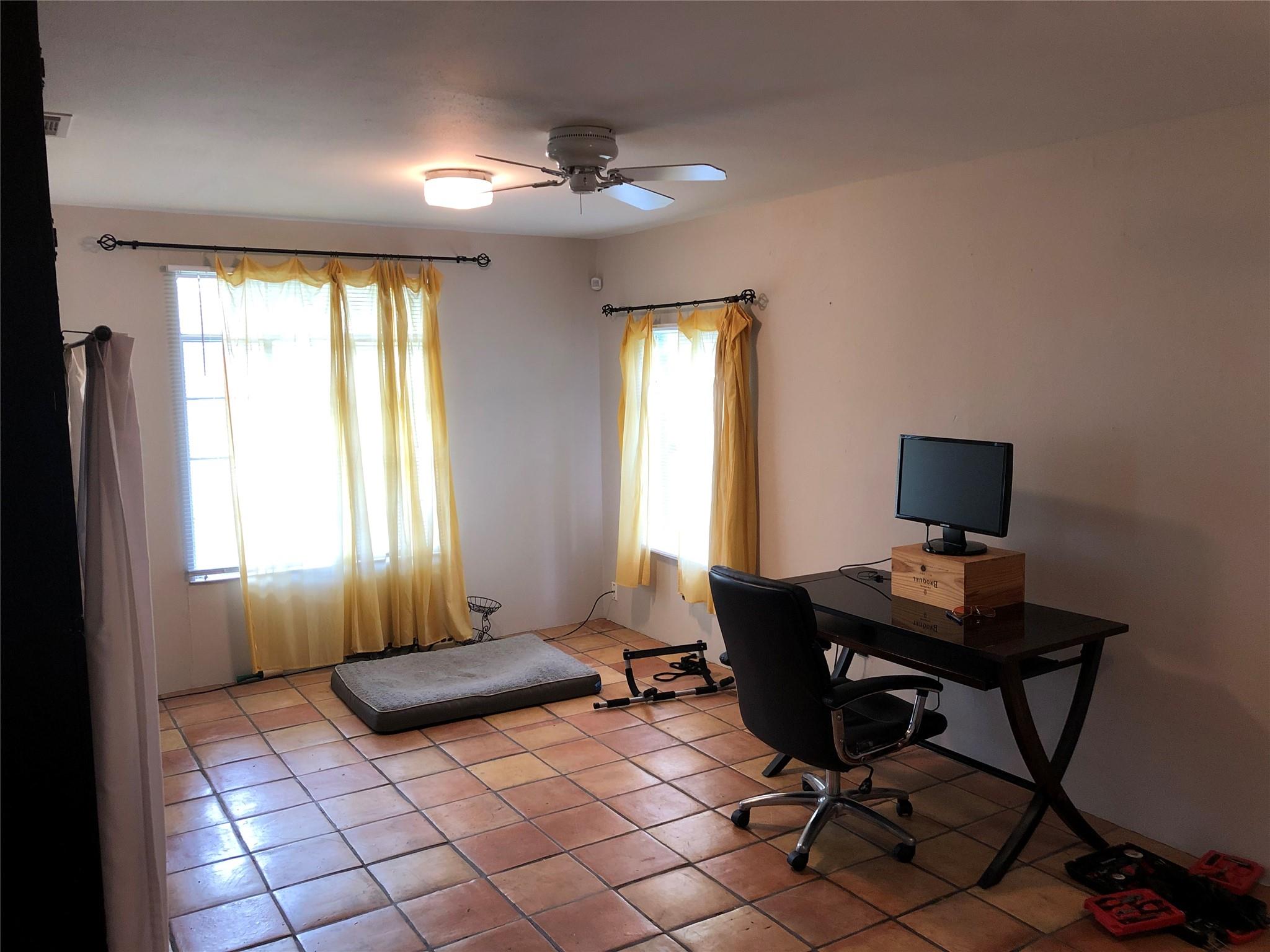 1206 W 51st St, Austin, TX 78756