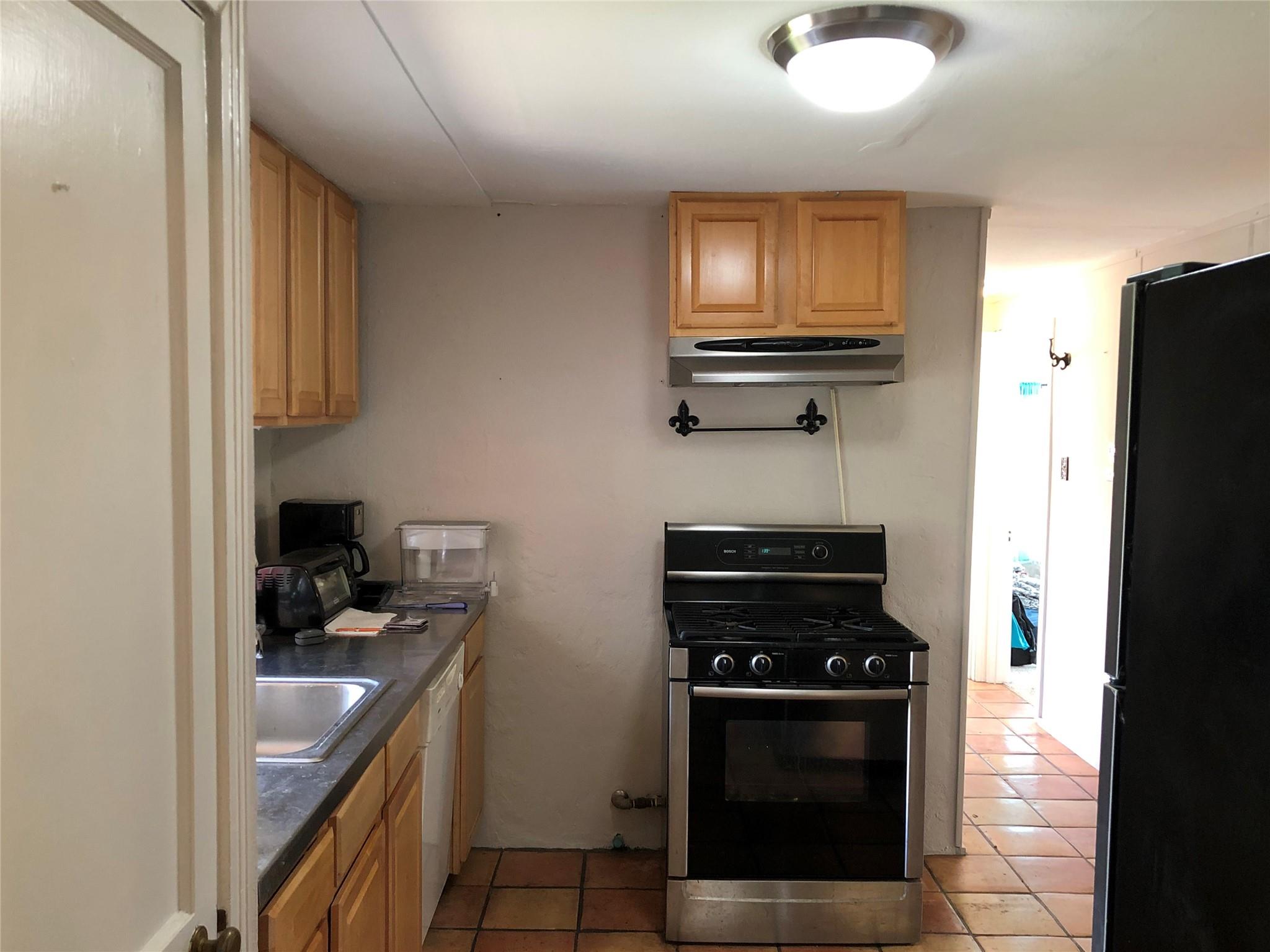 1206 W 51st St, Austin, TX 78756