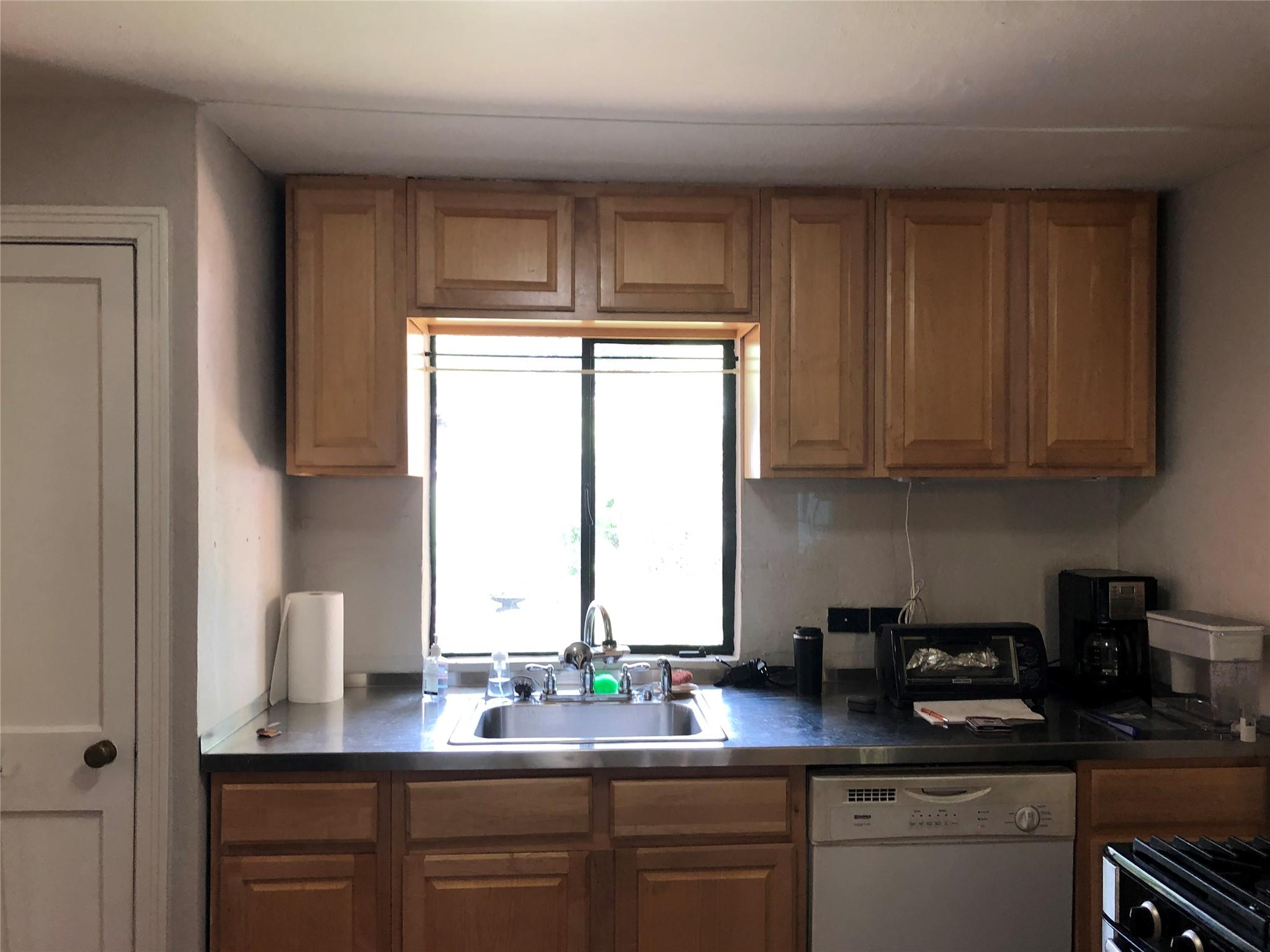 1206 W 51st St, Austin, TX 78756