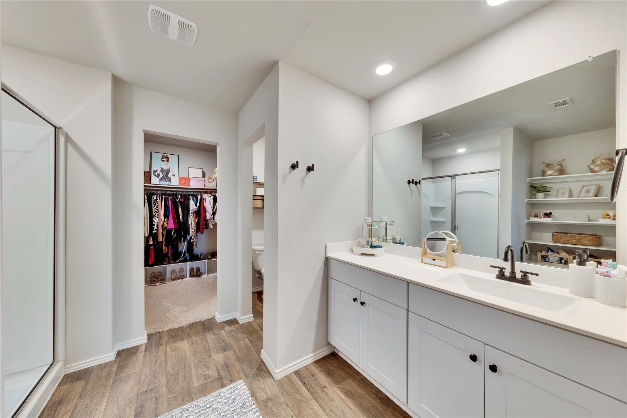 6104 Shanjia Dr, Austin, TX 78724