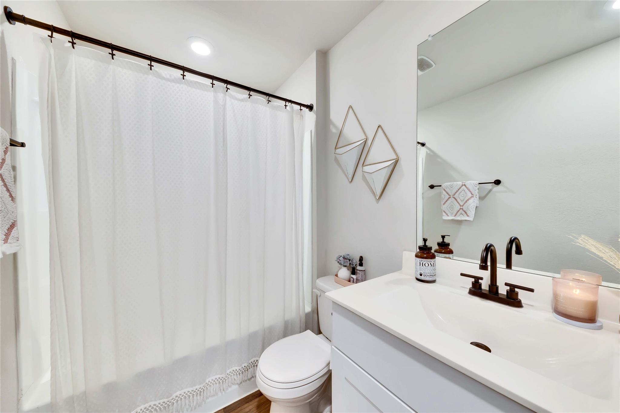 6104 Shanjia Dr, Austin, TX 78724