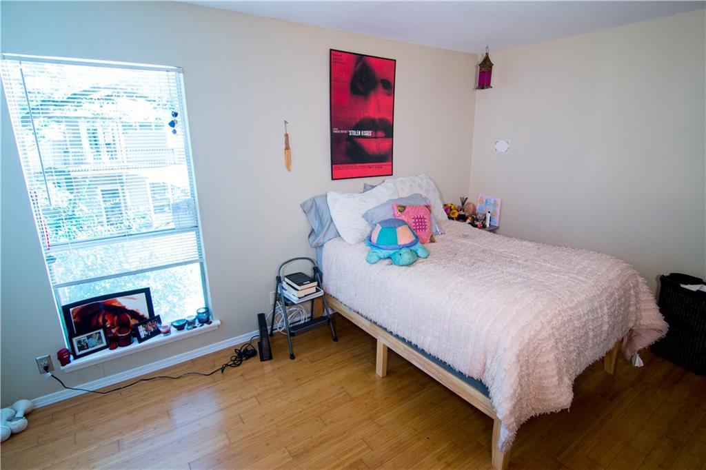 202 E 45th St # 203, Austin, TX 78751