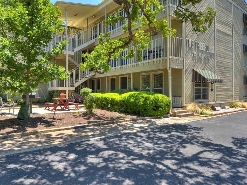 202 E 45th St # 203, Austin, TX 78751
