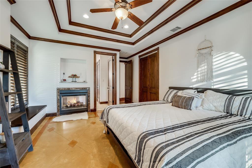 17005 Northlake Hills Dr, Jonestown, TX 78645