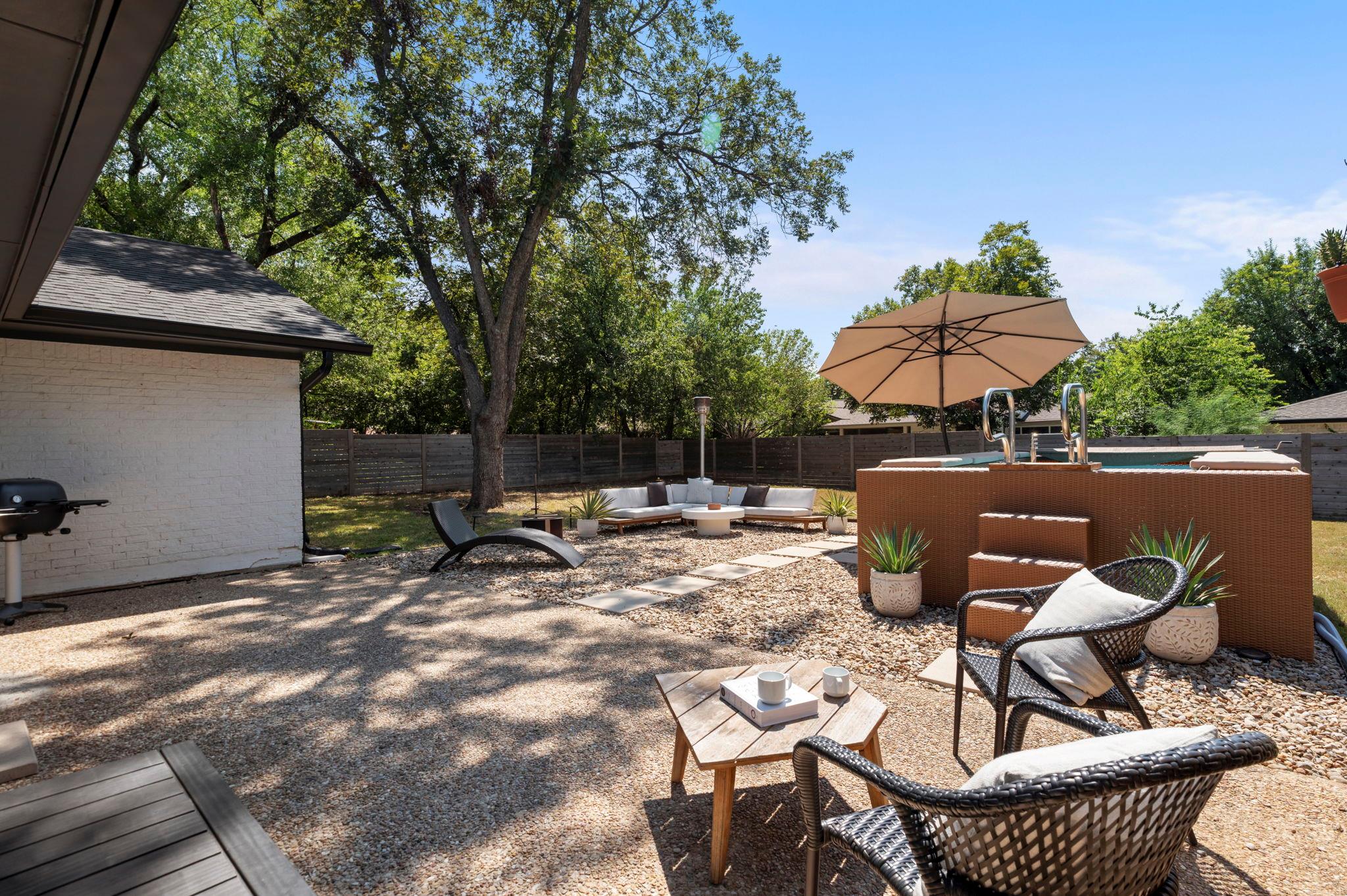 7305 Meadowood Dr, Austin, TX 78723