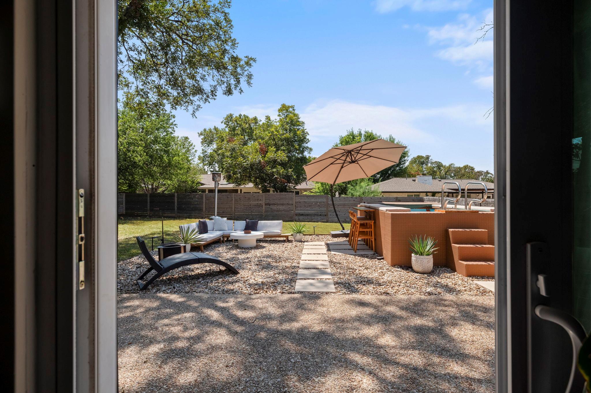 7305 Meadowood Dr, Austin, TX 78723