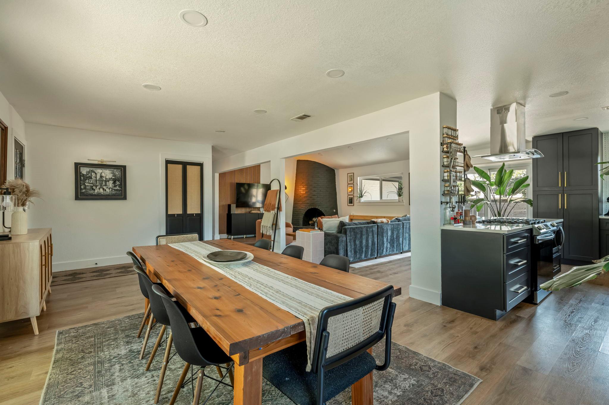 7305 Meadowood Dr, Austin, TX 78723