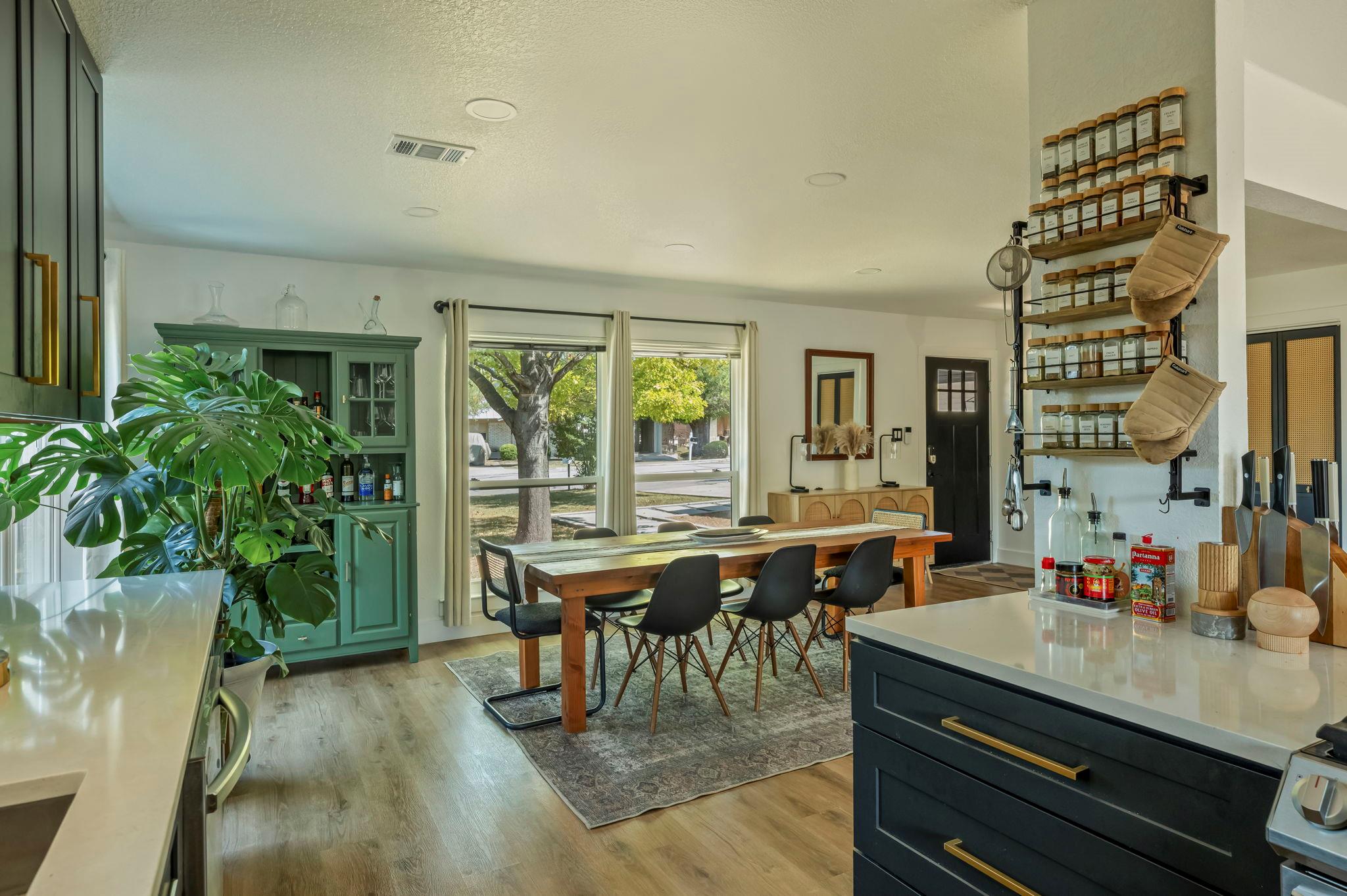 7305 Meadowood Dr, Austin, TX 78723