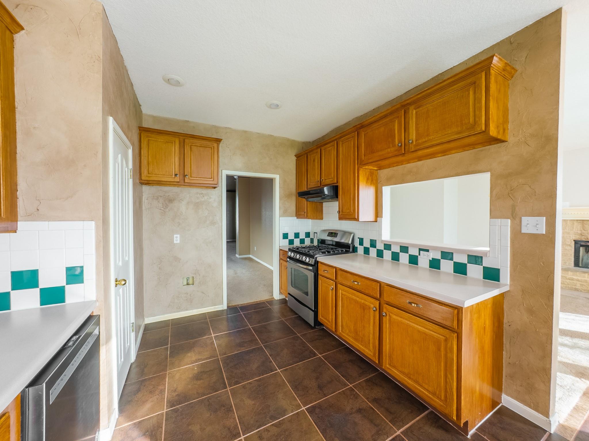 1706 Apache Trl, Round Rock, TX 78665