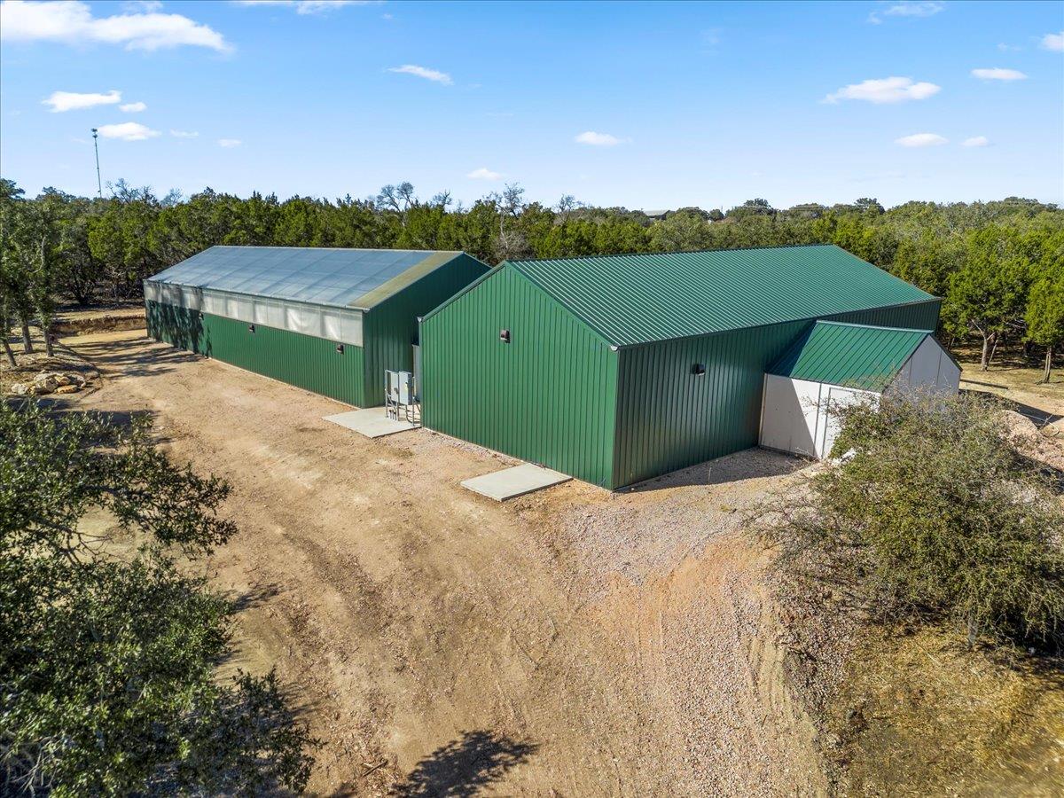 272 Rocky Rd, Hye, TX 78635