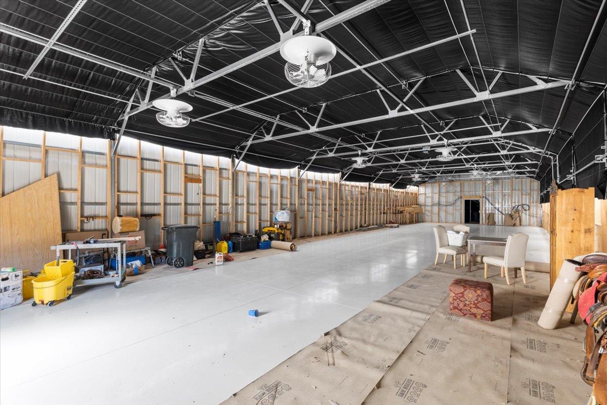 272 Rocky Rd, Hye, TX 78635