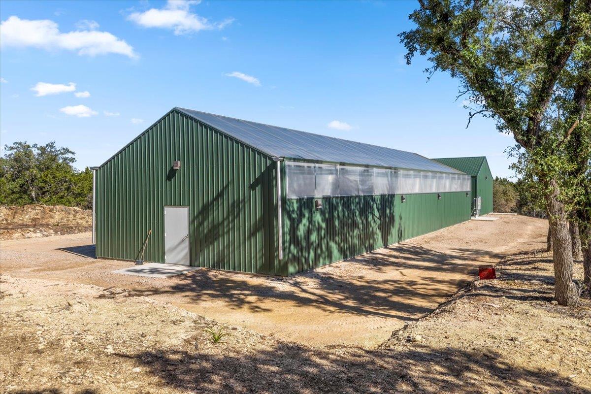 272 Rocky Rd, Hye, TX 78635