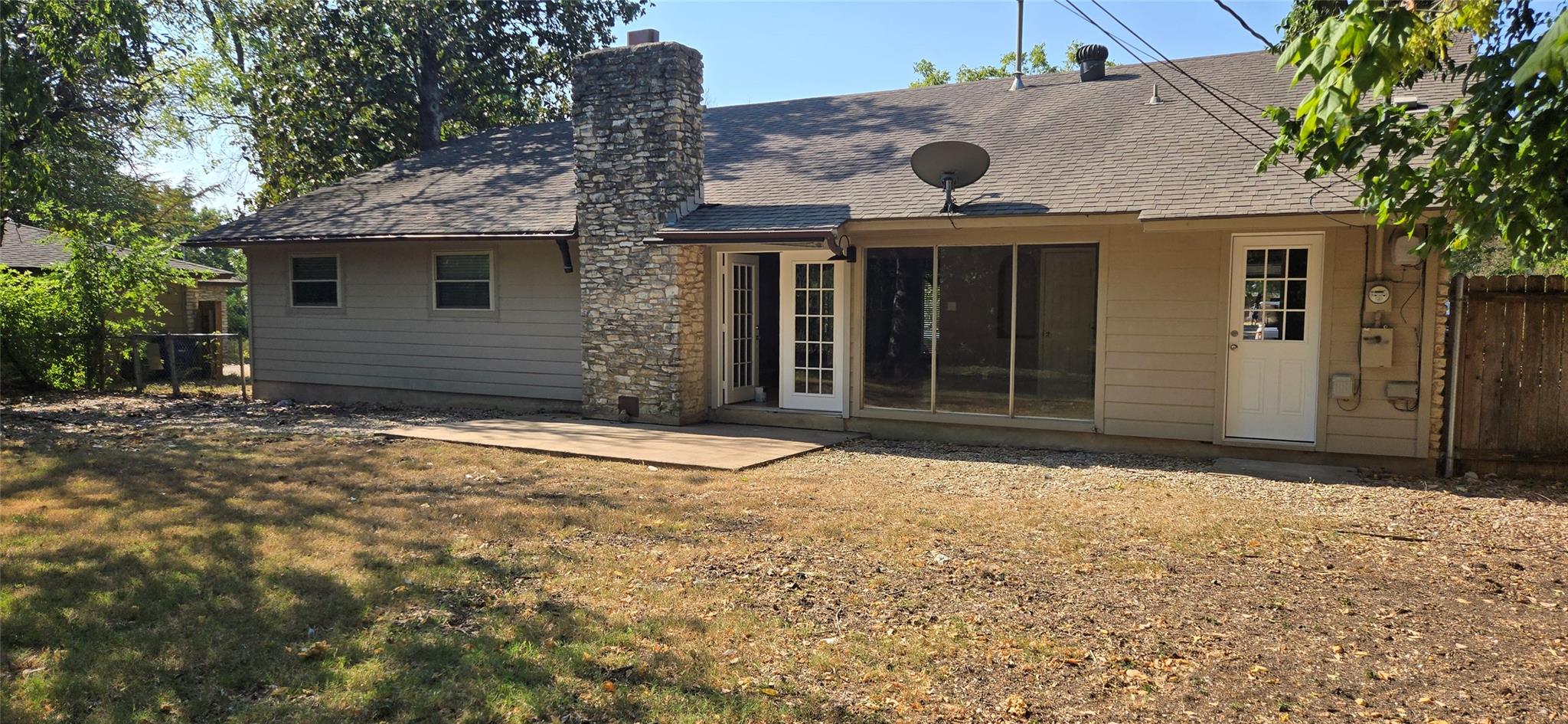 2104 Village Way Dr, Austin, TX 78745