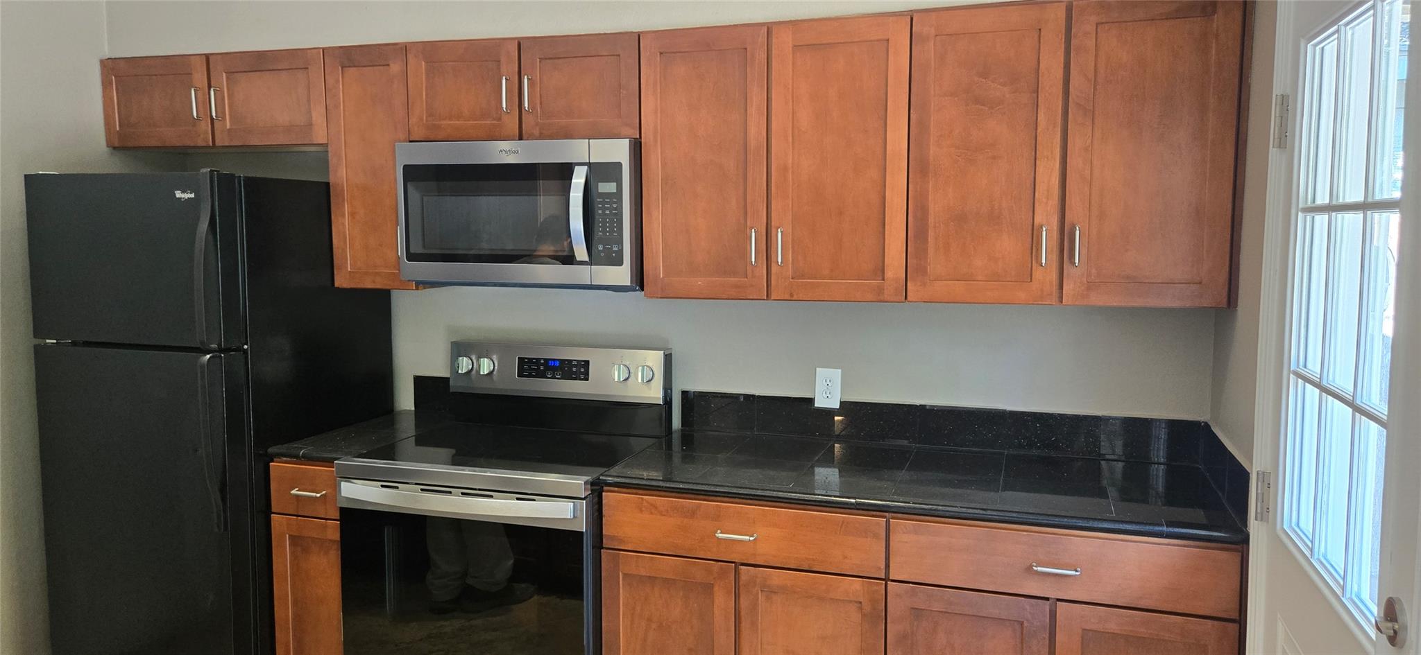 2104 Village Way Dr, Austin, TX 78745