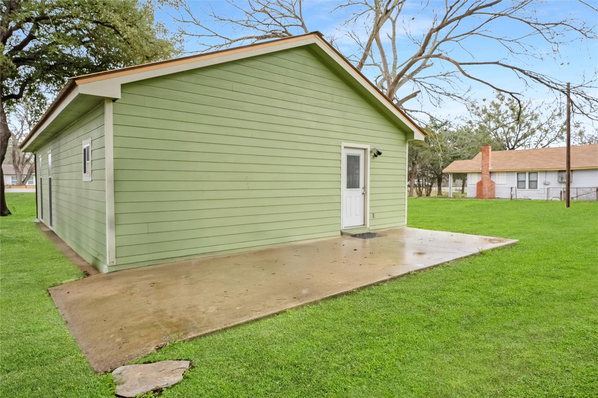 237 San Marcos Highway, Luling, TX 78648