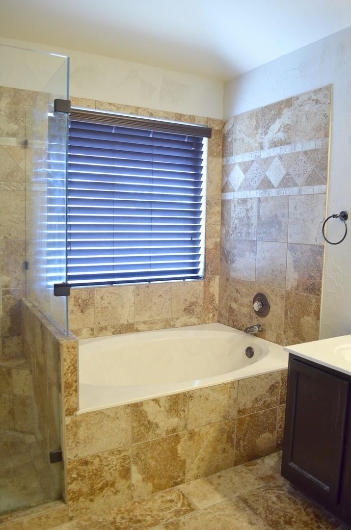 805 Clarence Bohls Ln, Pflugerville, TX 78660