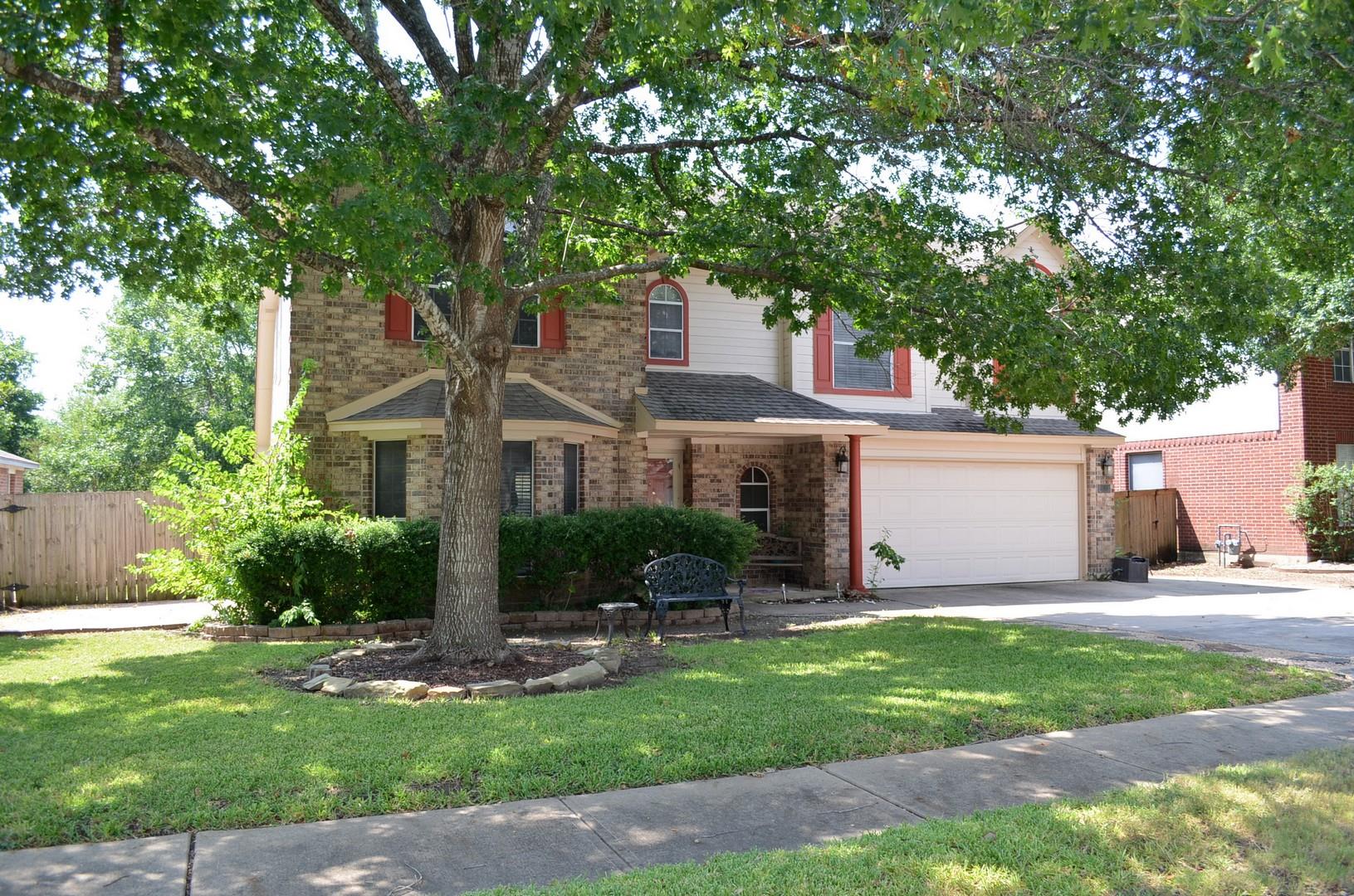 805 Clarence Bohls Ln, Pflugerville, TX 78660
