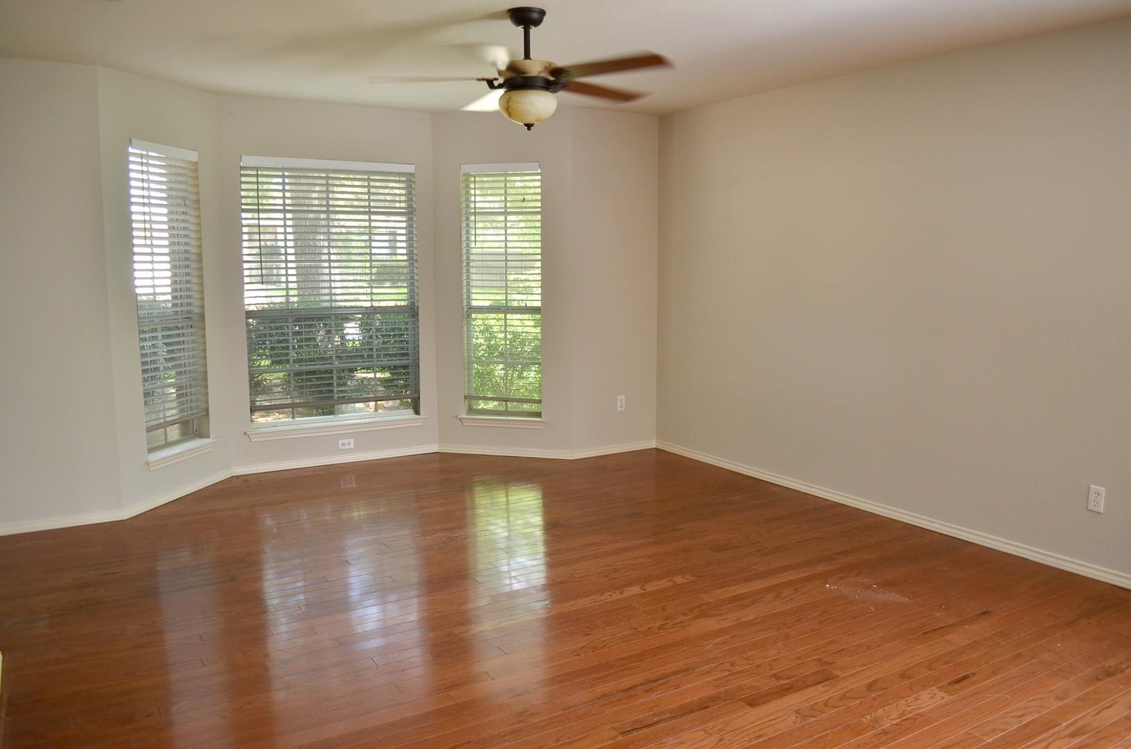 805 Clarence Bohls Ln, Pflugerville, TX 78660