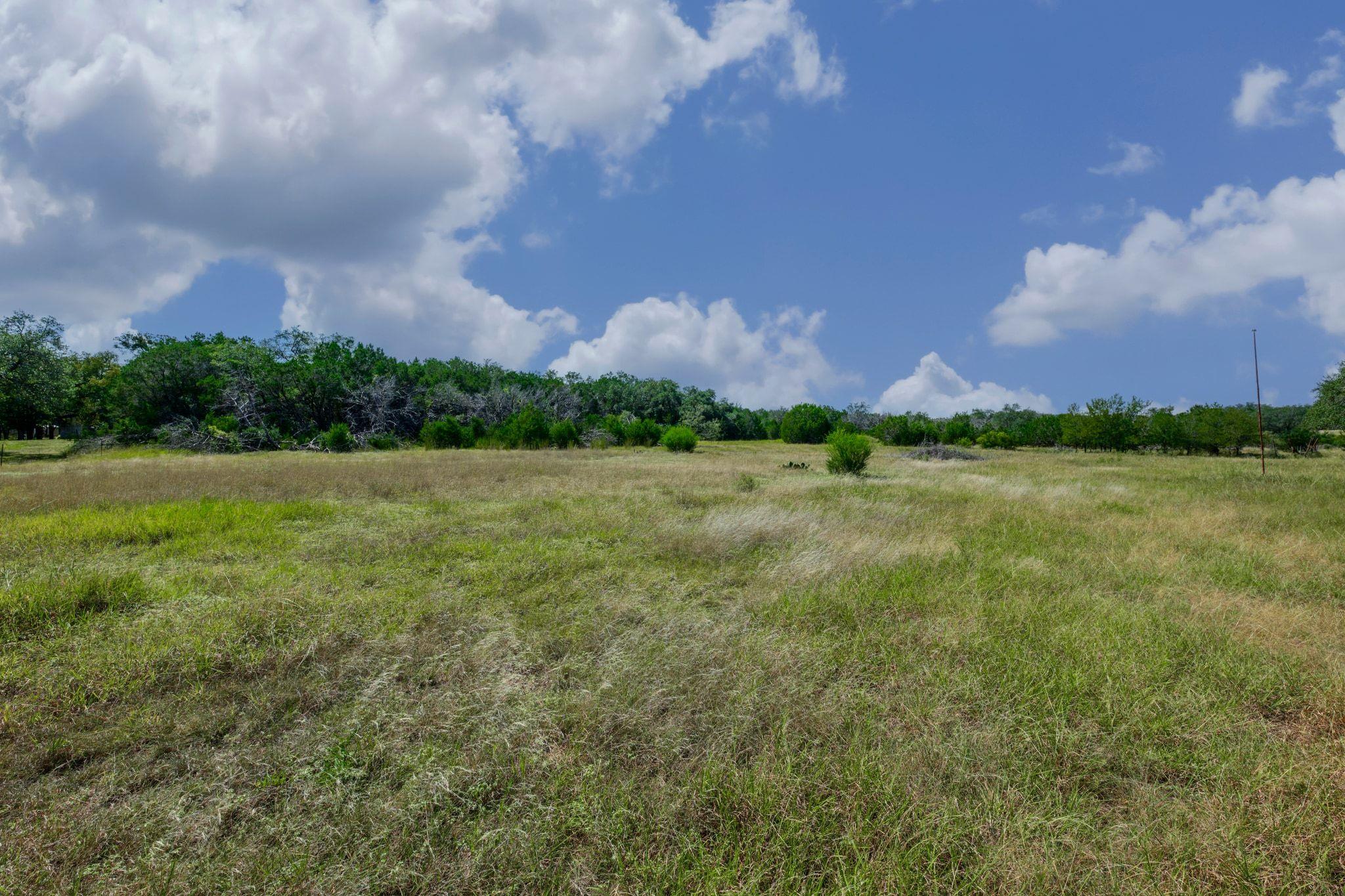 807 County Road 420, Spicewood, TX 78669