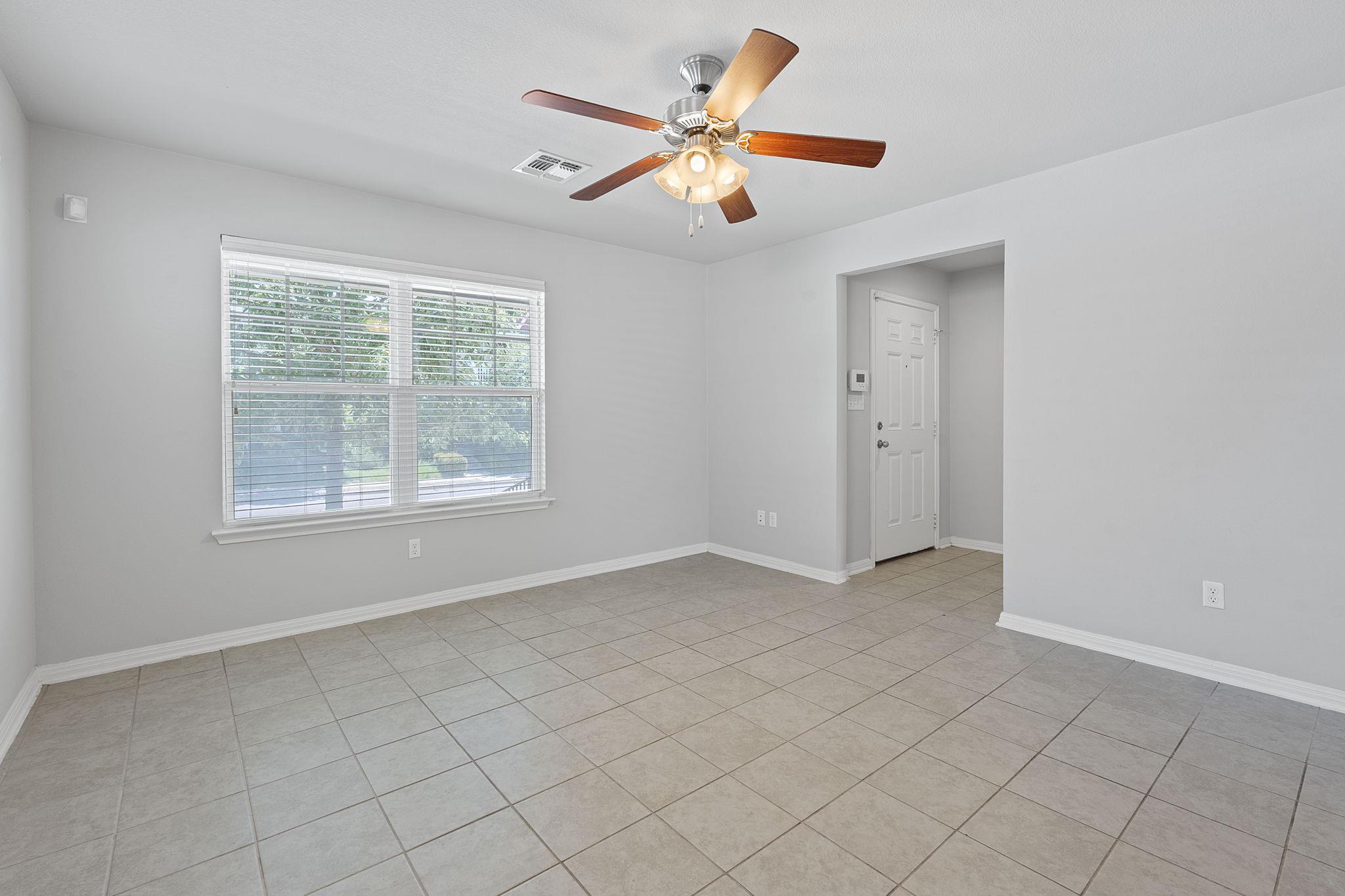 134 Friendship Oak Dr, San Marcos, TX 78666