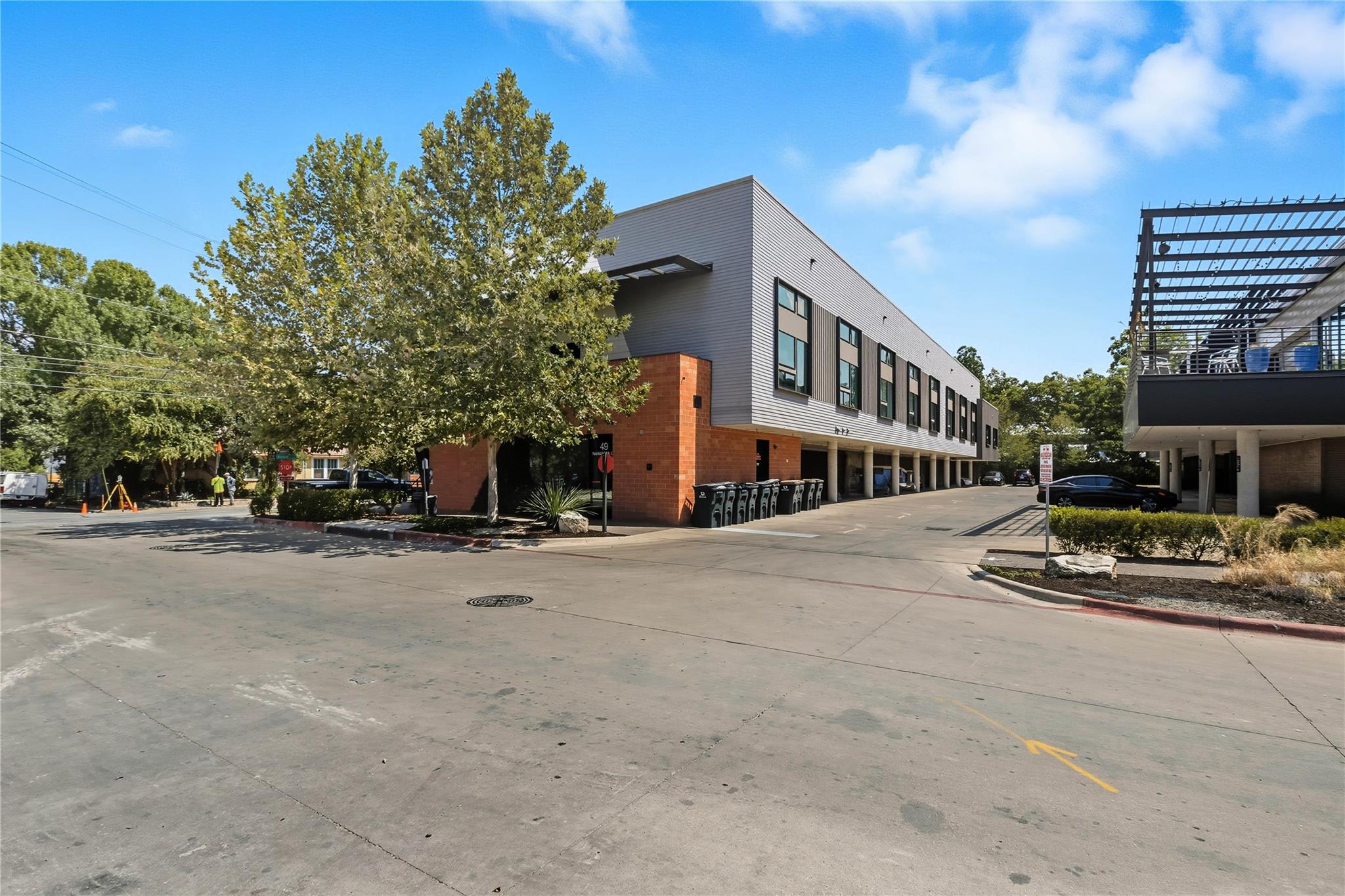 49 Navasota St # 205, Austin, TX 78702