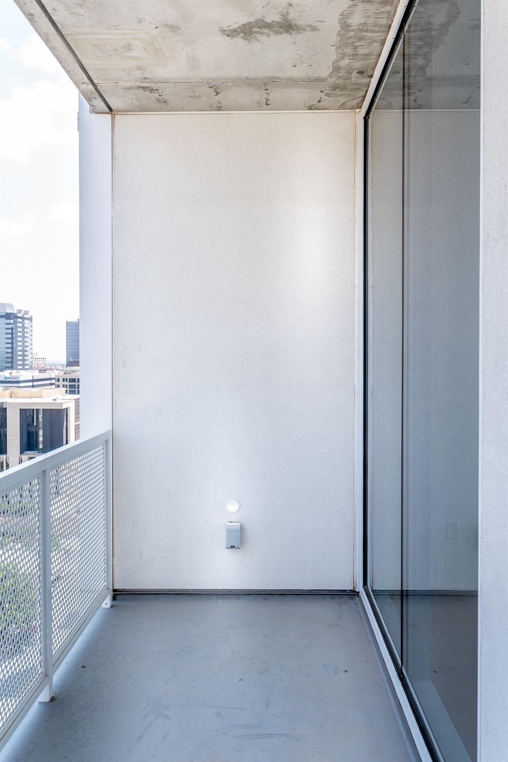 301 West Ave # 1802, Austin, TX 78701