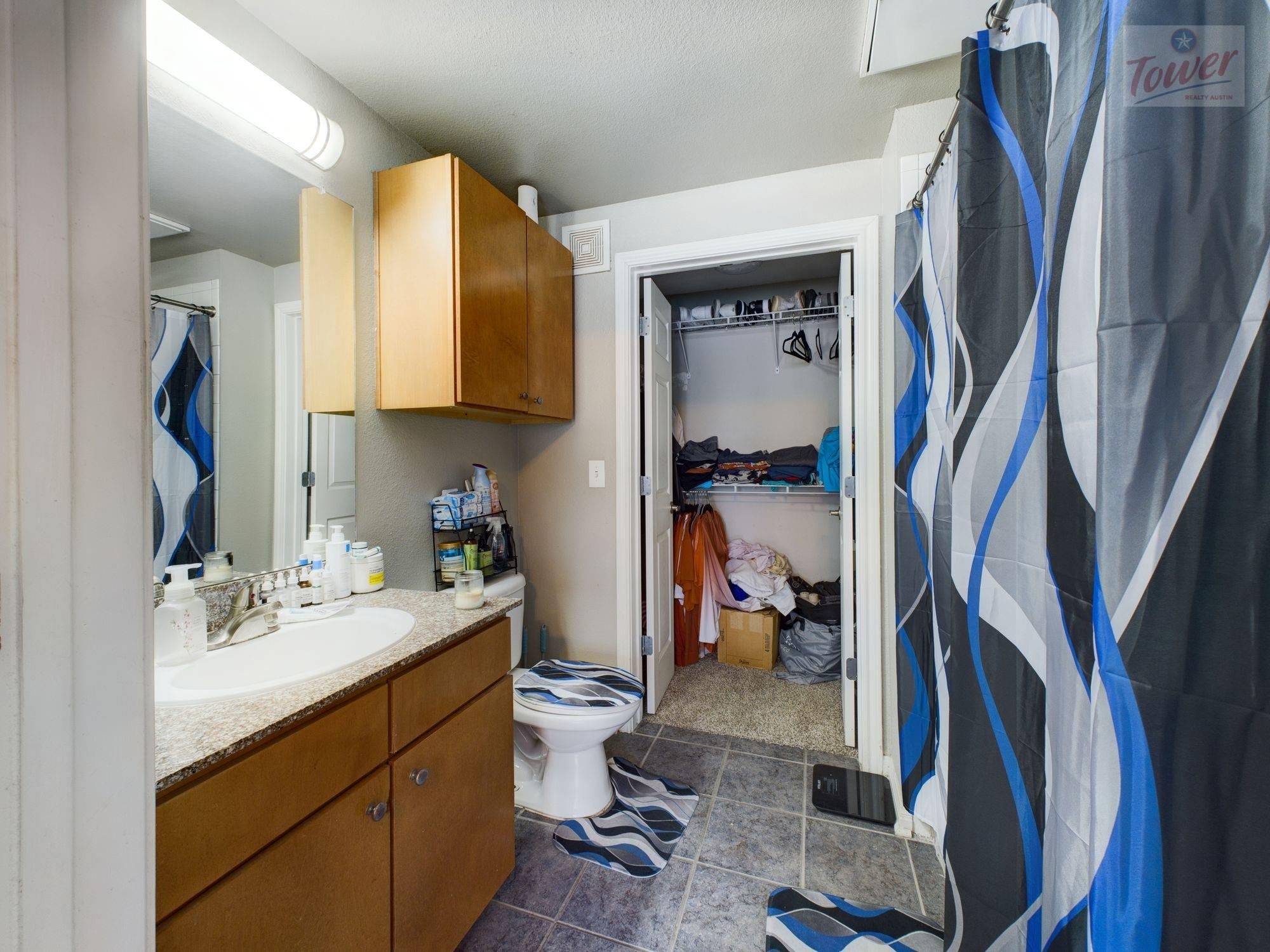 2502 Leon St # 313, Austin, TX 78705