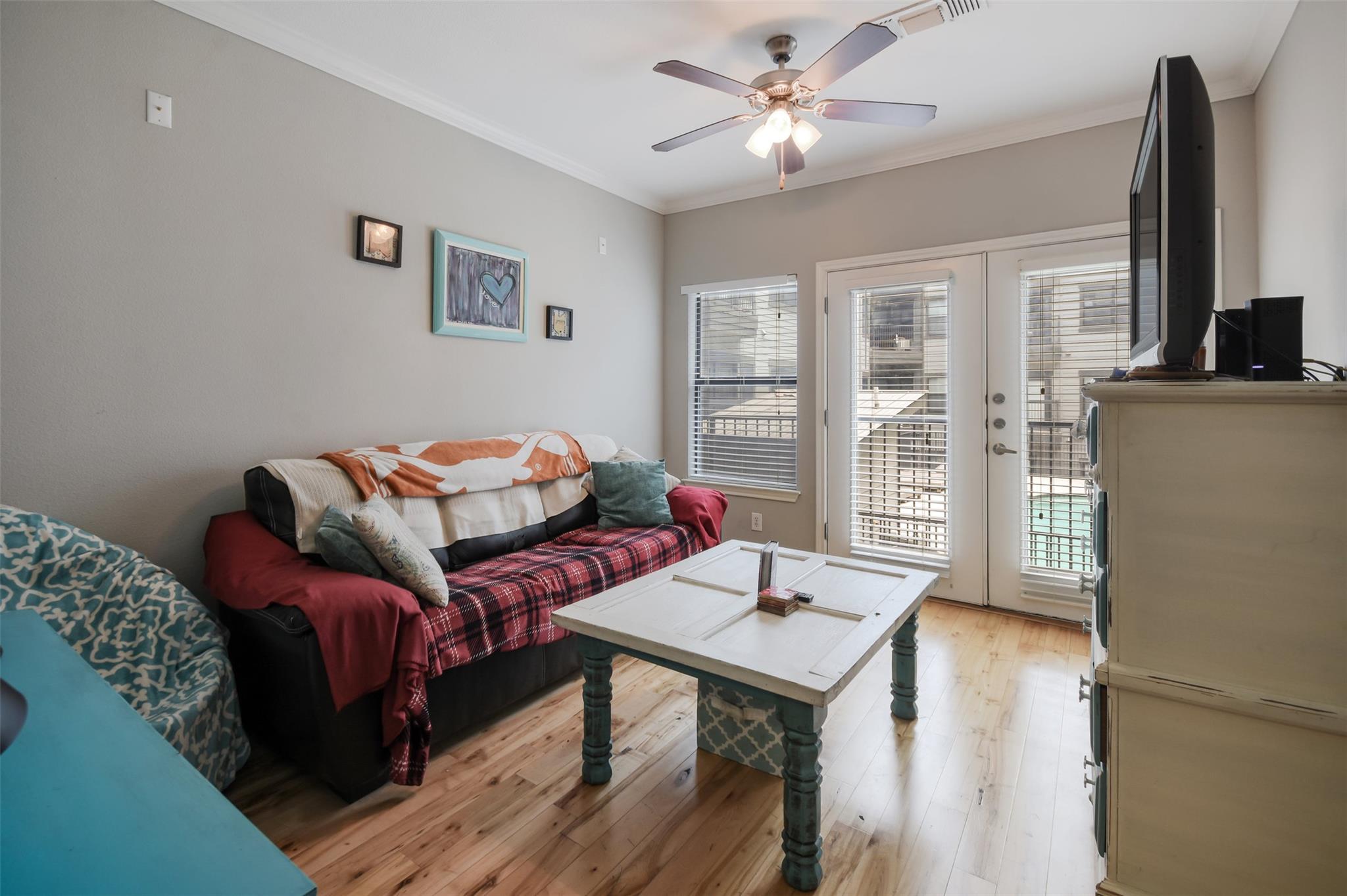 2502 Leon St # 313, Austin, TX 78705