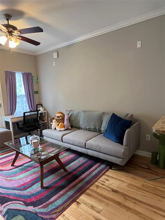 2502 Leon St # 303, Austin, TX 78705