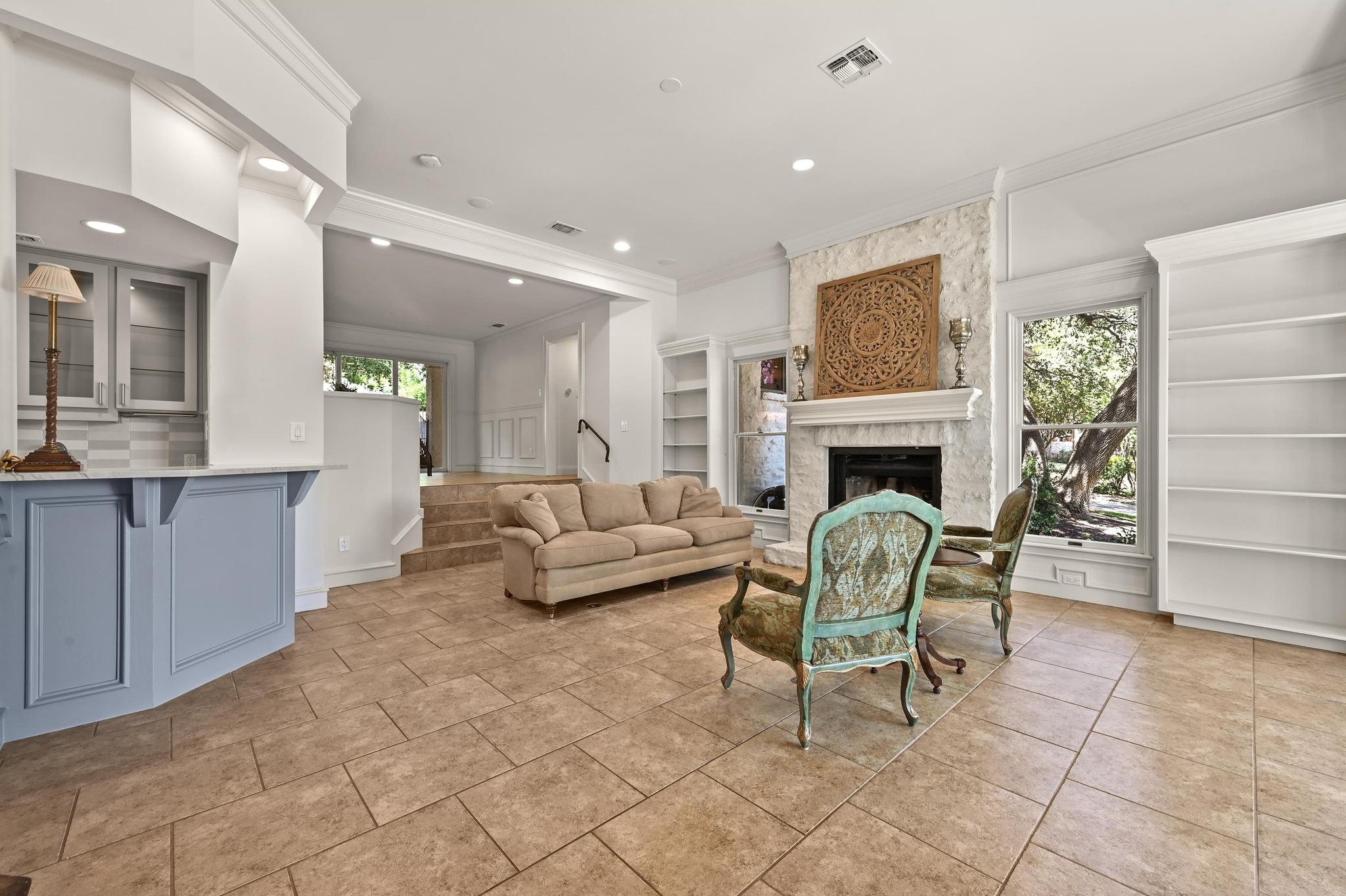 4207 Bennedict Ln, Austin, TX 78746