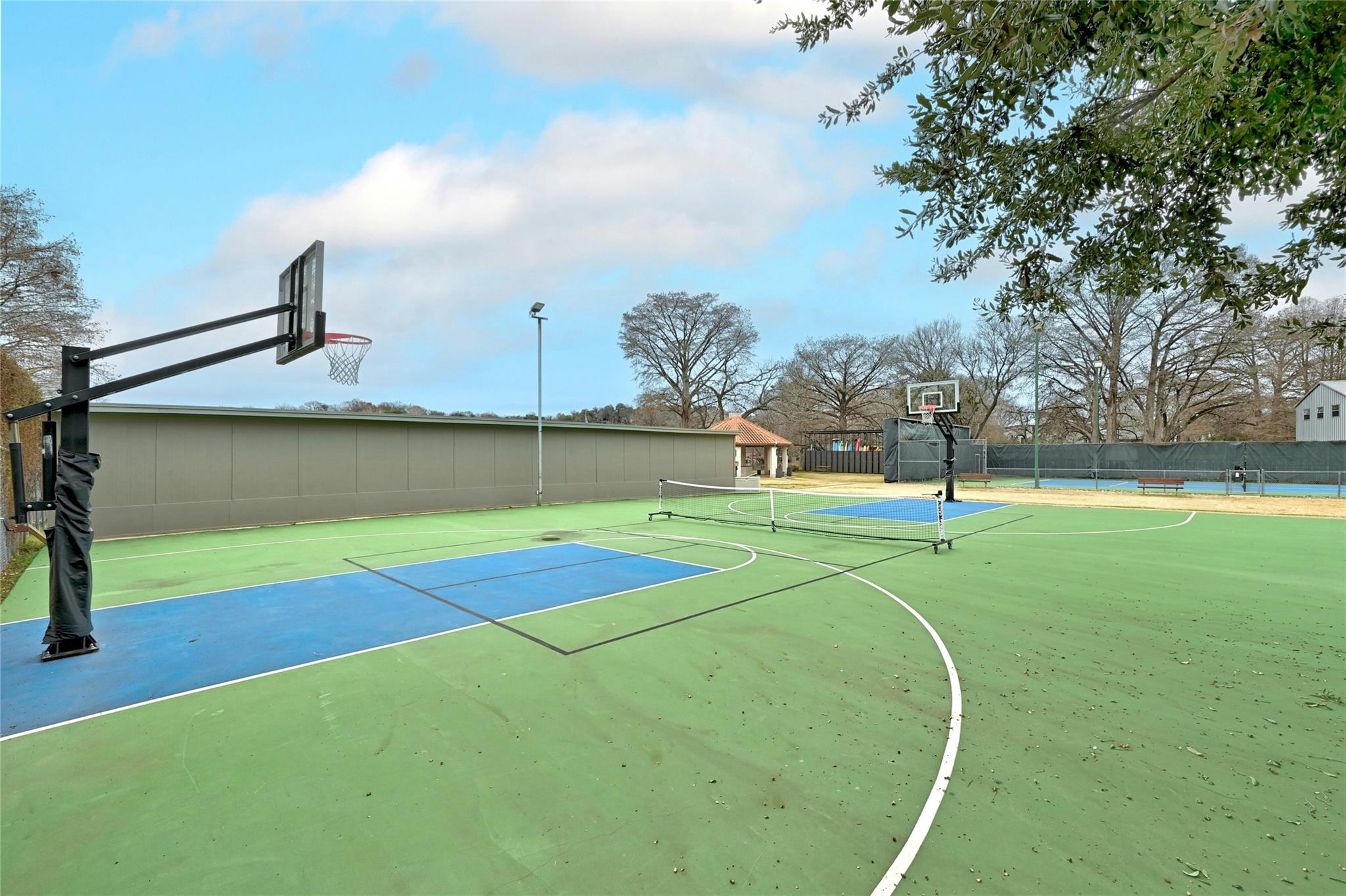 4207 Bennedict Ln, Austin, TX 78746