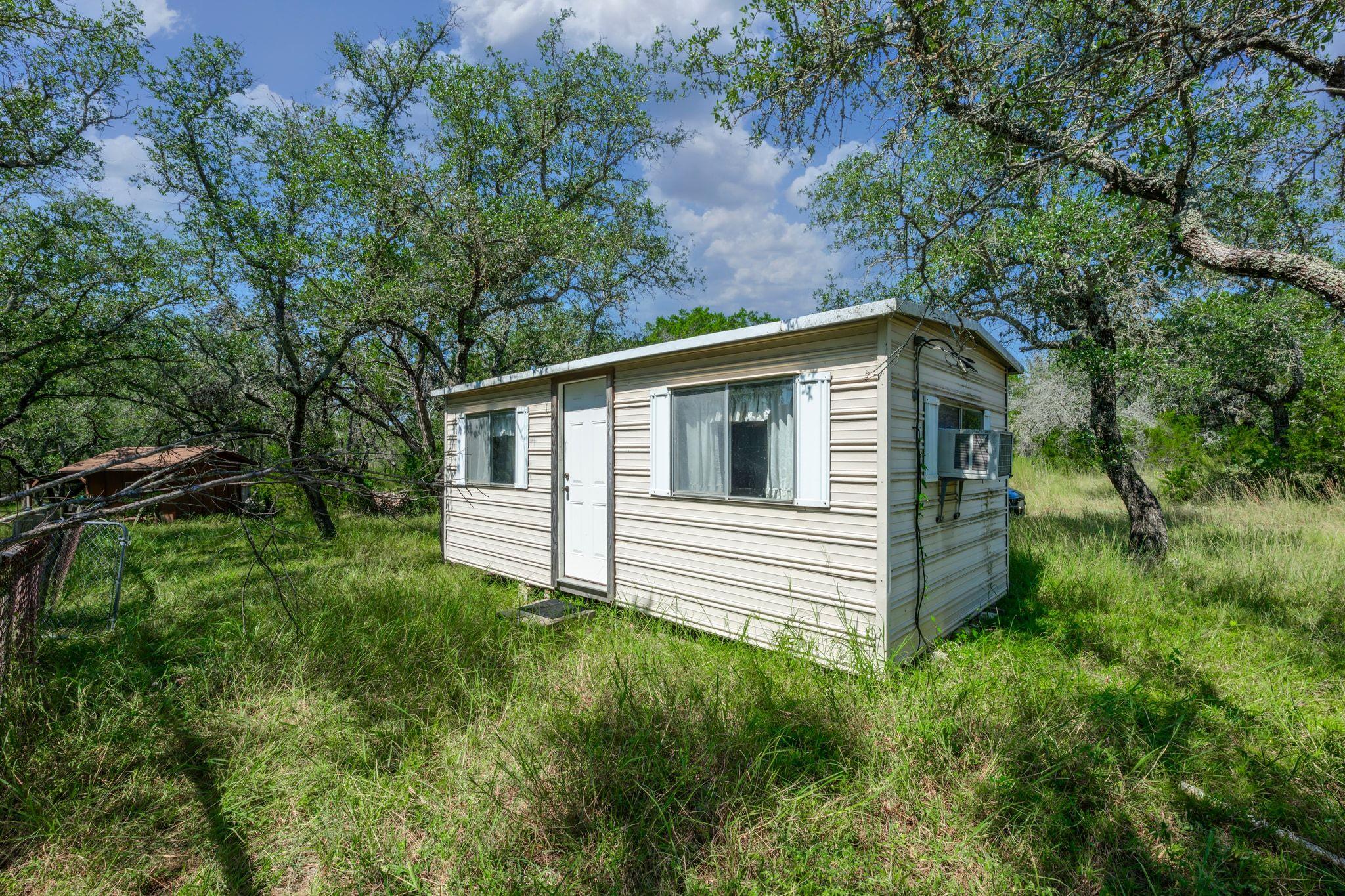 807 County Road 420, Spicewood, TX 78669