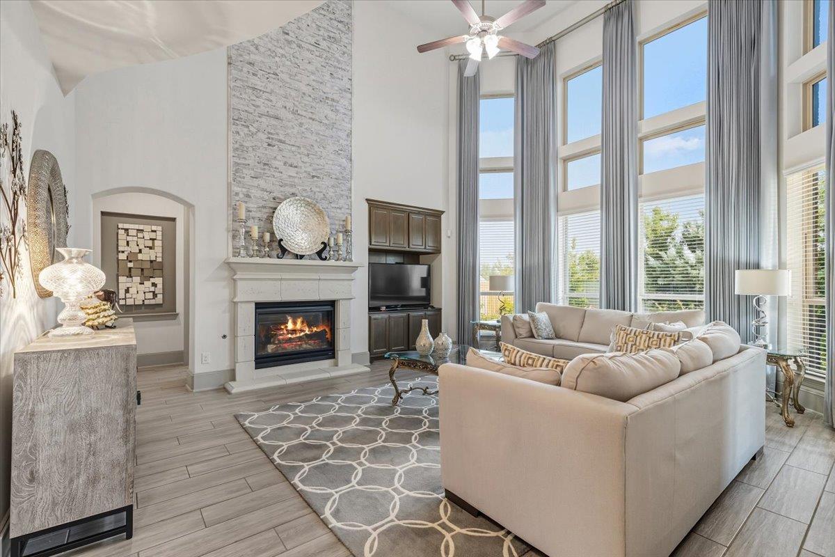 125 Mindy Way, Liberty Hill, TX 78642