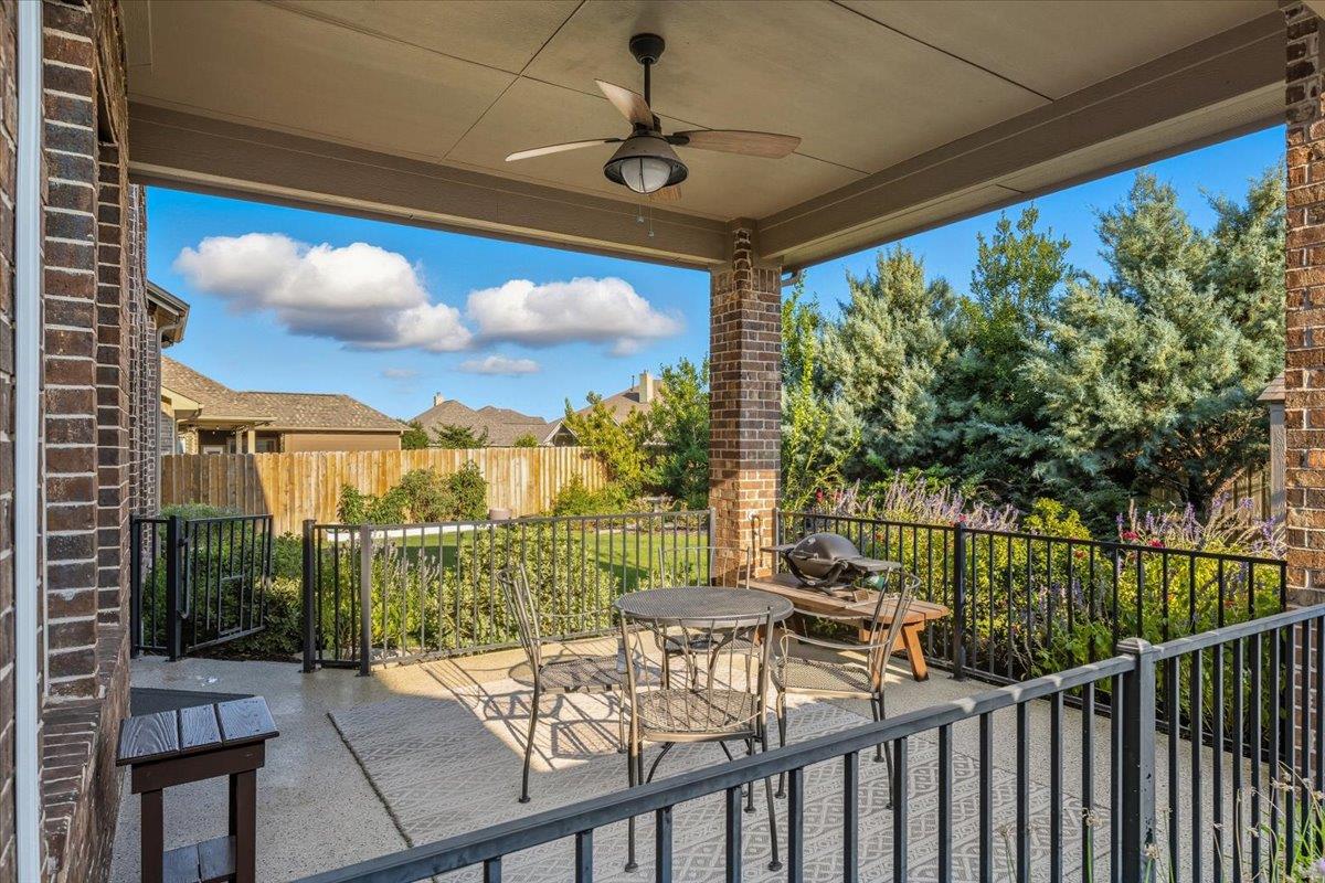 125 Mindy Way, Liberty Hill, TX 78642