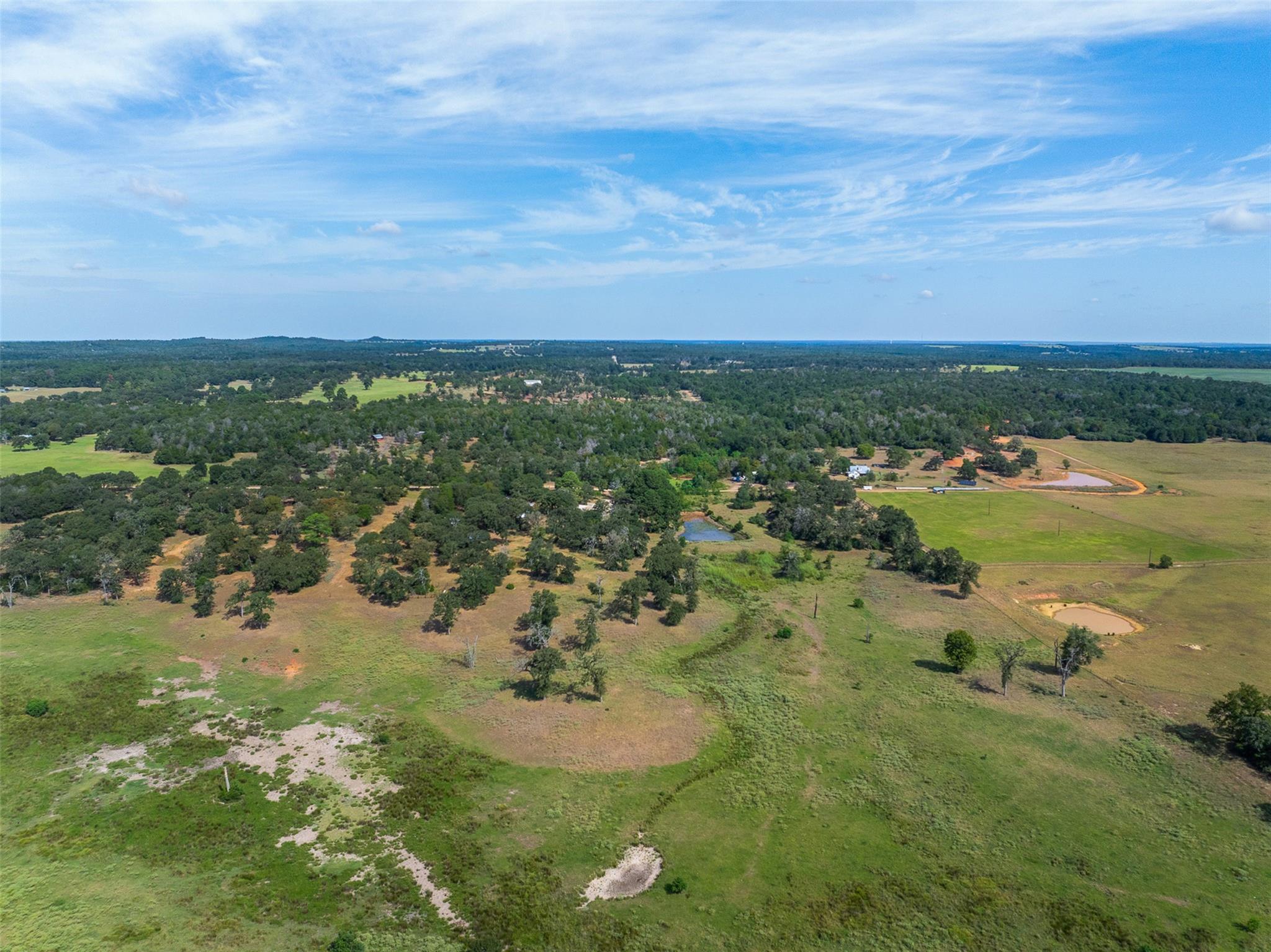 179 Stiewert Ln, Paige, TX 78659