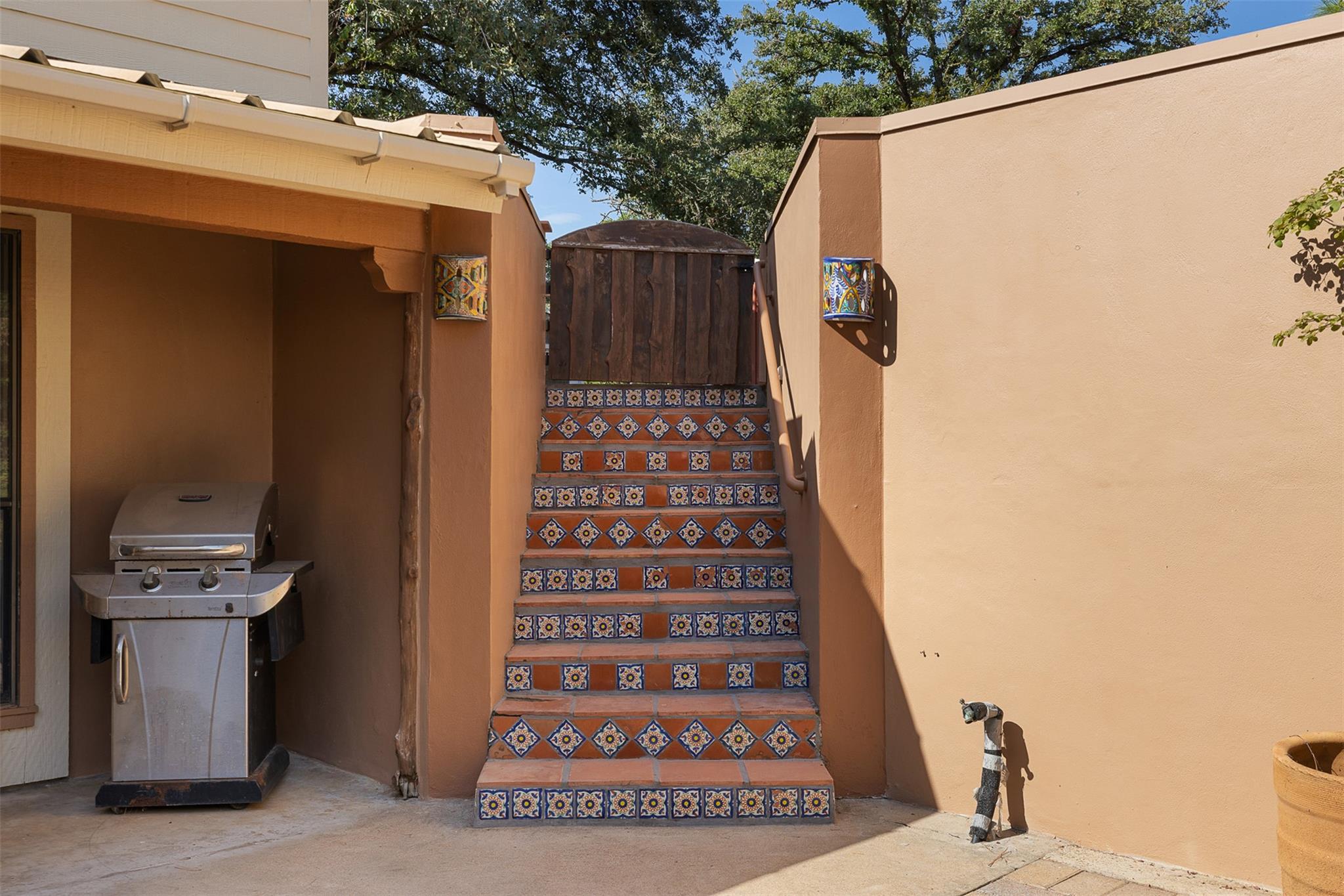 179 Stiewert Ln, Paige, TX 78659