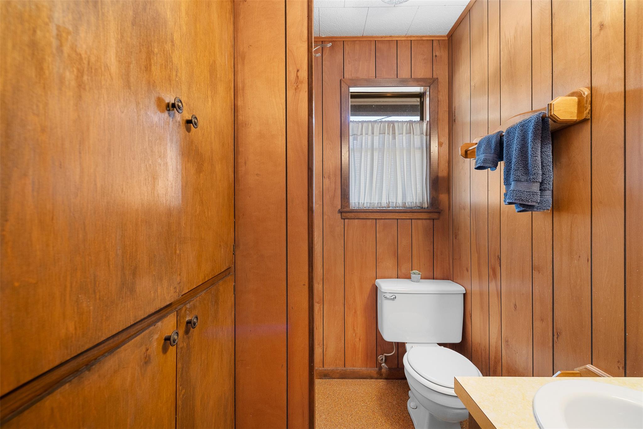 179 Stiewert Ln, Paige, TX 78659