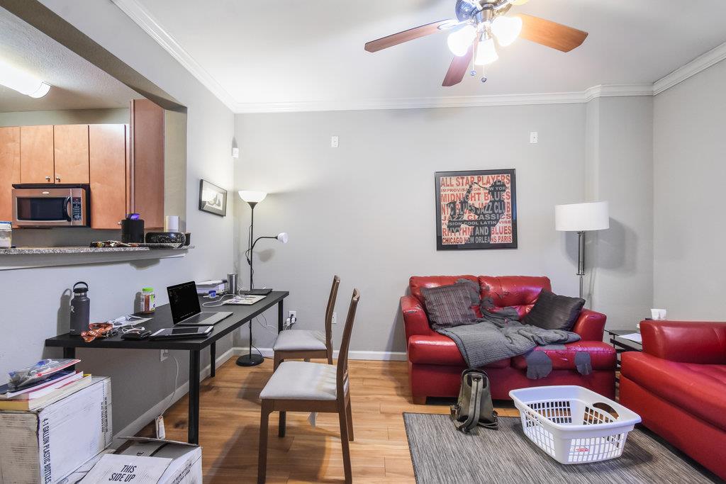 2502 Leon St # 100, Austin, TX 78705