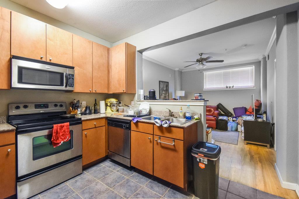 2502 Leon St # 100, Austin, TX 78705