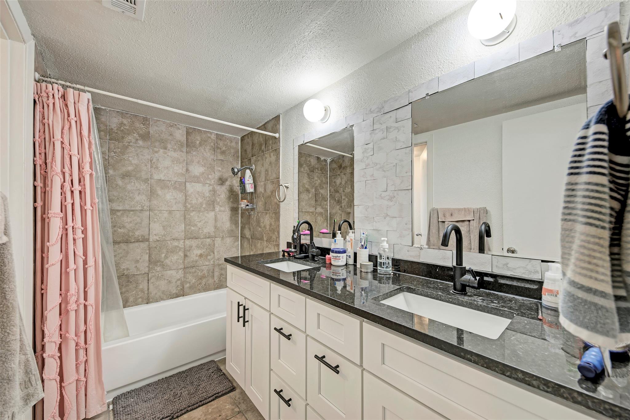 3102 Cedar St # A, Austin, TX 78705