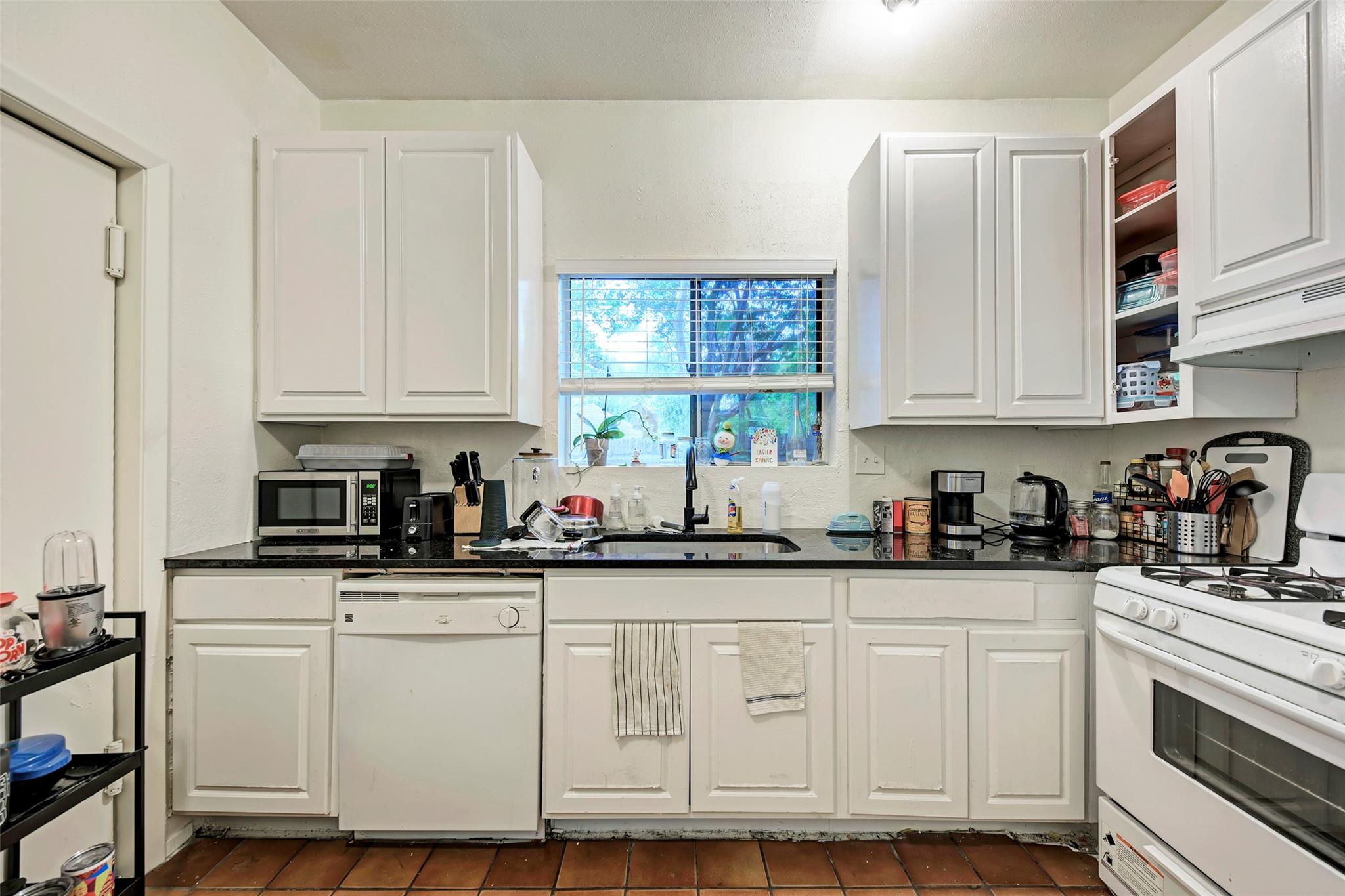 3102 Cedar St # A, Austin, TX 78705