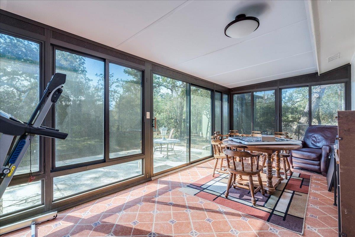 417 Akaloa Dr, Bastrop, TX 78602