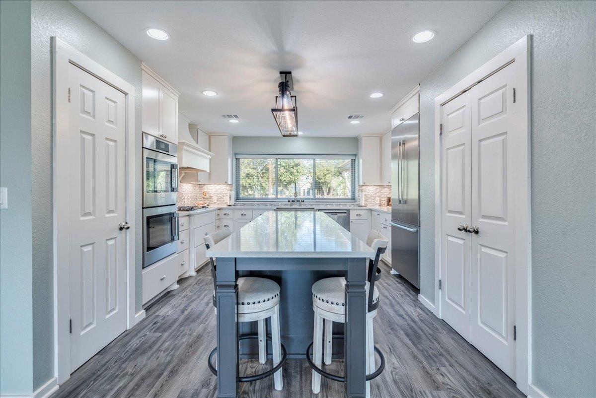 417 Akaloa Dr, Bastrop, TX 78602