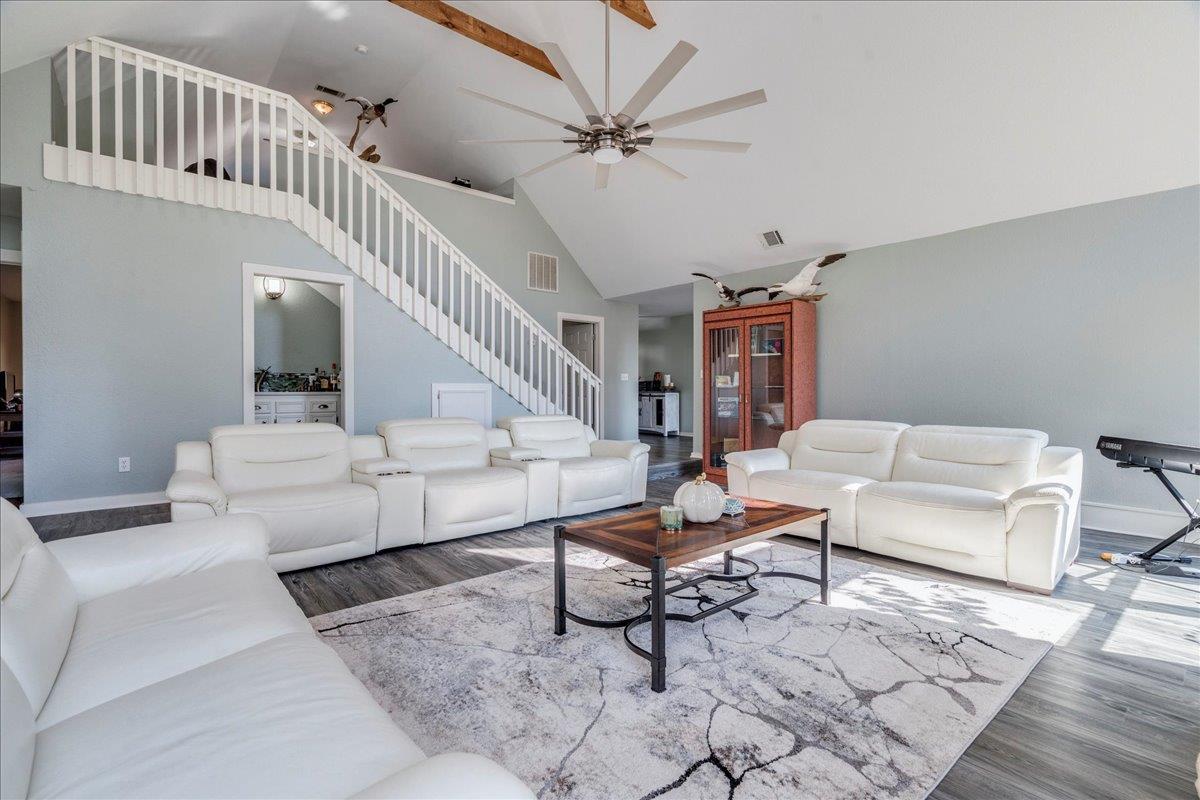 417 Akaloa Dr, Bastrop, TX 78602