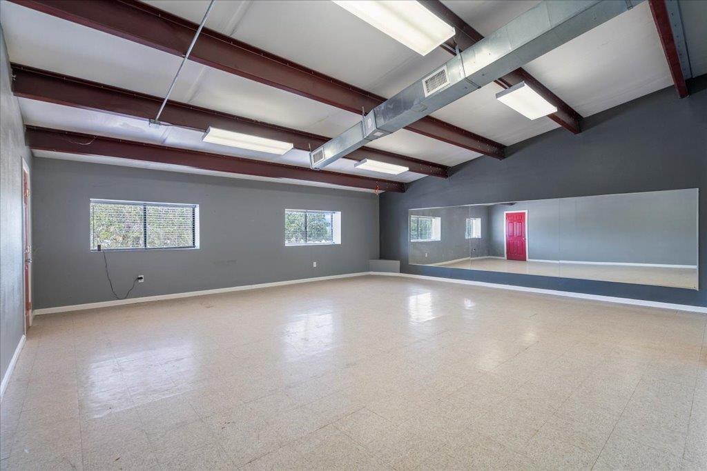 1289 E State Highway 71 Highway E # B100, Bastrop, TX 78602