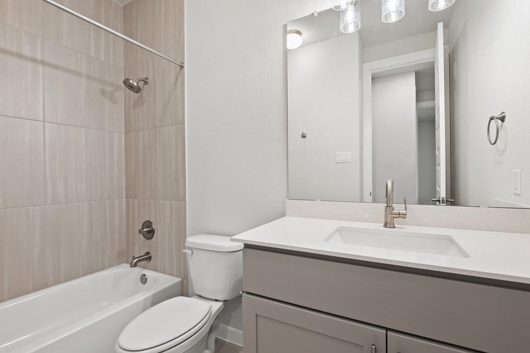 340 Brandywine Road, Hutto, TX 78634