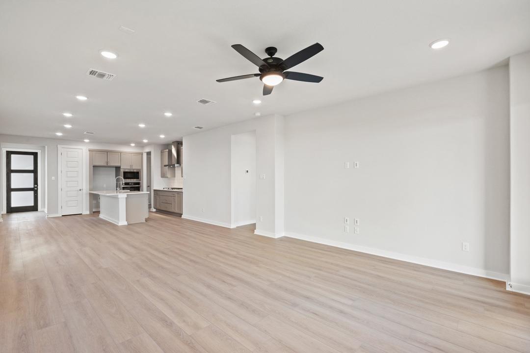 340 Brandywine Road, Hutto, TX 78634