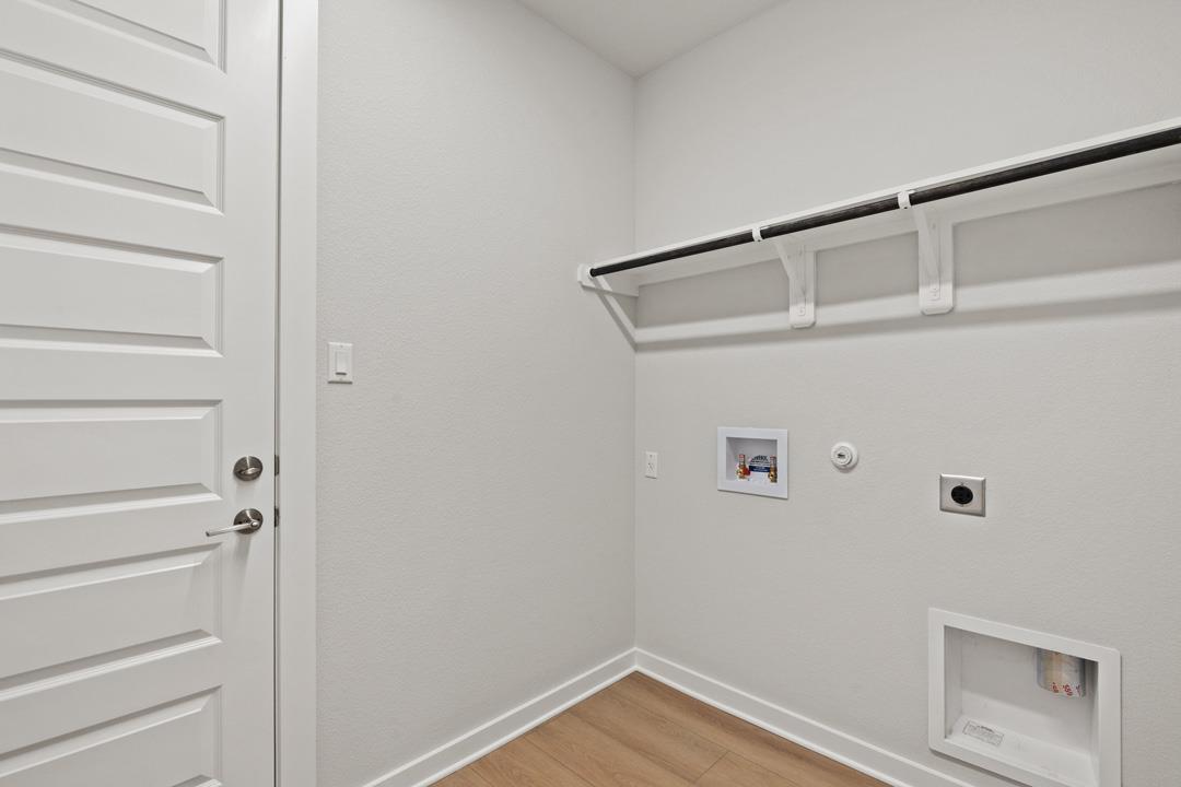 340 Brandywine Road, Hutto, TX 78634