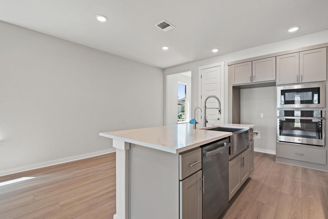 340 Brandywine Road, Hutto, TX 78634