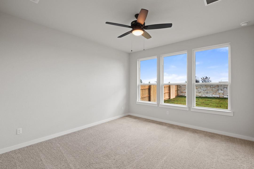 340 Brandywine Road, Hutto, TX 78634